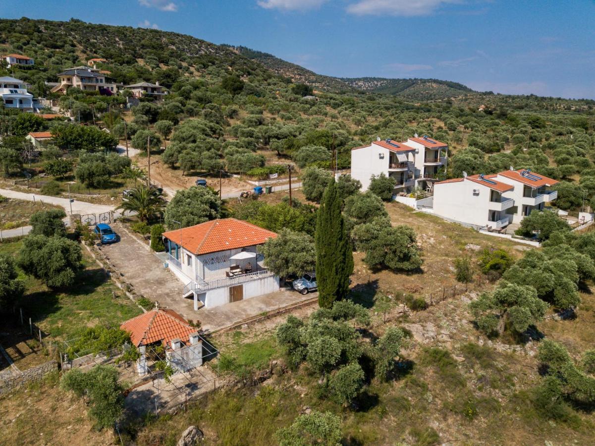 Olive Cottage Astris Exteriér fotografie